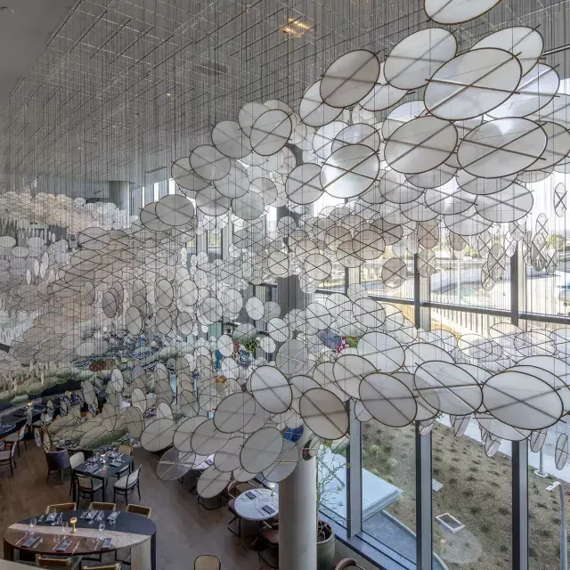 Jacob Hashimoto al Grand Hyatt dell'OFS